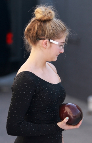 Willow_Shields_80.jpg