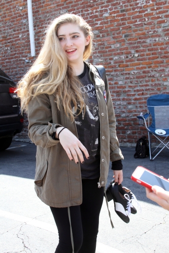 Willow_Shields_05.jpg