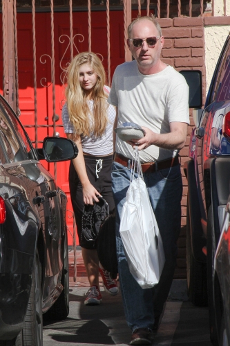 Willow_Shields_08.jpg