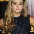 Filename=Willow_Shields_45.jpg
Filesize=1412KiB
Dimensions=2400x3312
Date added=Apr 22, 2015 Willow_Shields_45.jpg