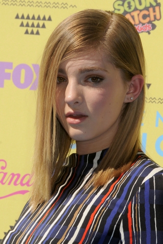Willow_Shields_54.jpg