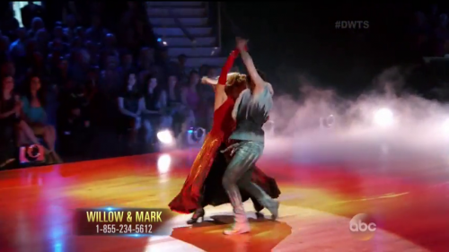 DWTS2015-03-30-21h13m53s200.png