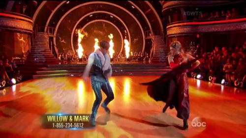 DWTS2015-03-30-21h14m07s86.png