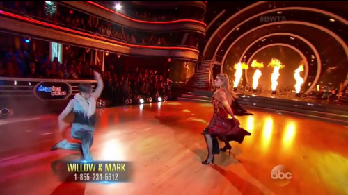 DWTS2015-03-30-21h14m26s23.png