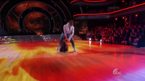 DWTS2015-03-30-21h14m53s19.png
