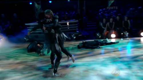 DWTS2015-04-07-19h49m41s106.png
