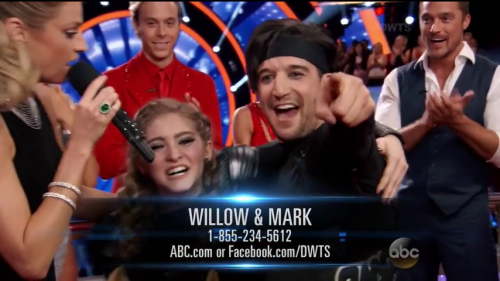 DWTS2015-04-07-19h54m28s166.png