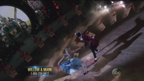 DWTS2015-04-13-20h29m42s50.png