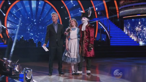 DWTS2015-04-13-20h35m11s19.png