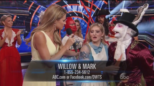 DWTS2015-04-13-20h37m46s35.png