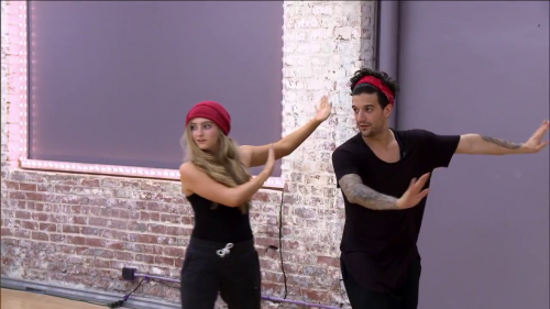 DWTS2015-04-28-23h13m50s234.png