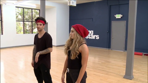 DWTS2015-04-28-23h13m54s22.png