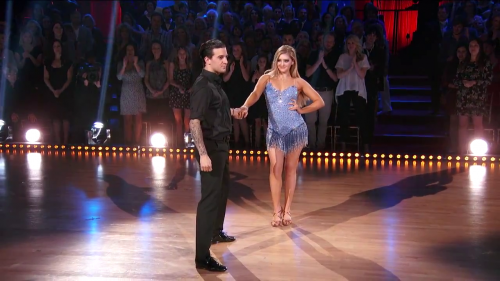 DWTS2015-04-28-23h19m12s121.png