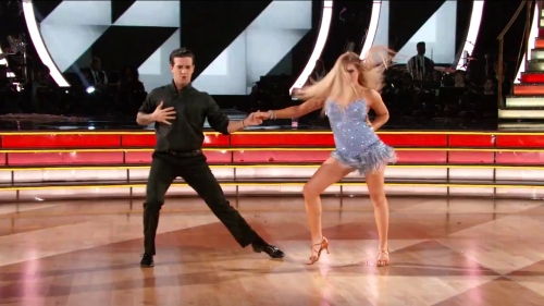 DWTS2015-04-28-23h20m01s101.png