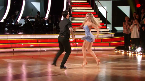 DWTS2015-04-28-23h20m40s241.png
