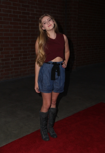 Willow_Shields_18.jpg