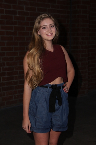 Willow_Shields_22.jpg