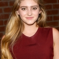 Willow_Shields_07.jpg