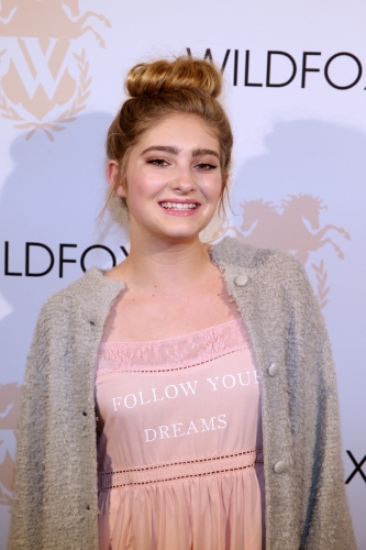 Willow_Shields_02.jpg